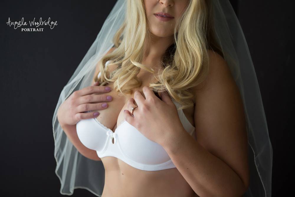 bridal boudoir photo, blonde in white bra, lingerie picture, sexy pic